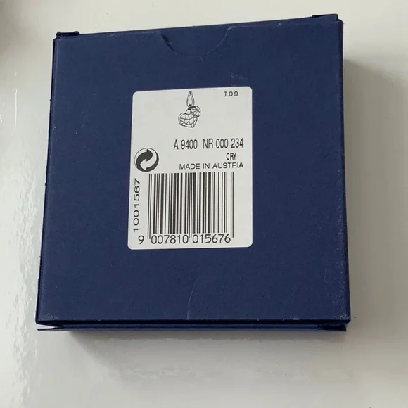 Beautiful New Retired Swarovski Two Colour Hearts Necklace/Ornament. - Picture 6 of 6